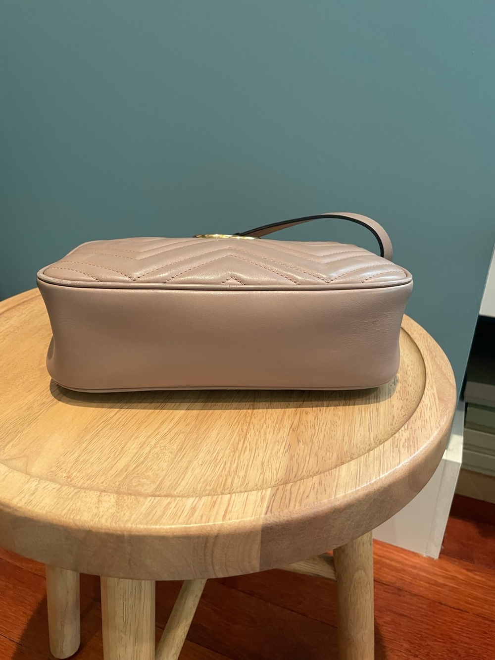 Gucci Marmont Leather Camera Bag in Pink Taupe - Picture 5 of 10